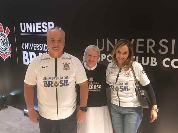 Universidade Brasil lança projeto no Corinthians